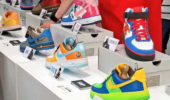 Custom Overwatch Nike Sneakers Displayed At Fan Festival