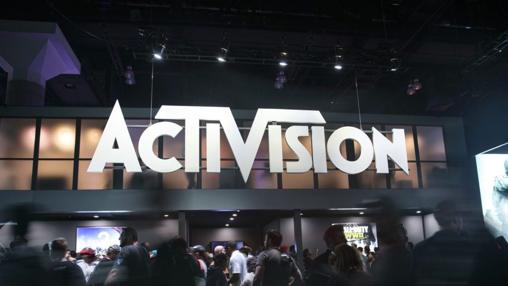 Activision Pause Lawsuit