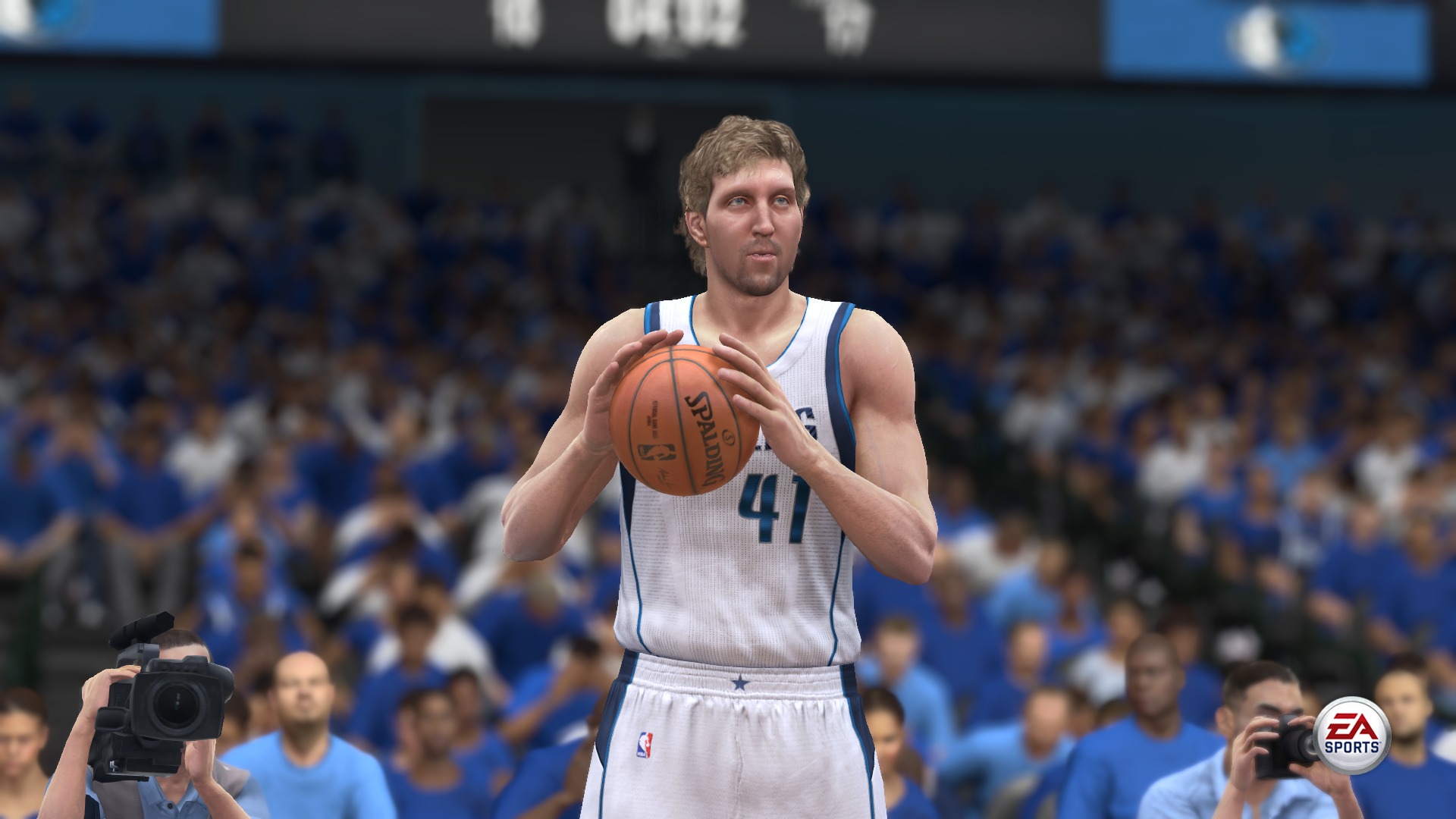 NBA LIVE 15 Dirk on the inbound