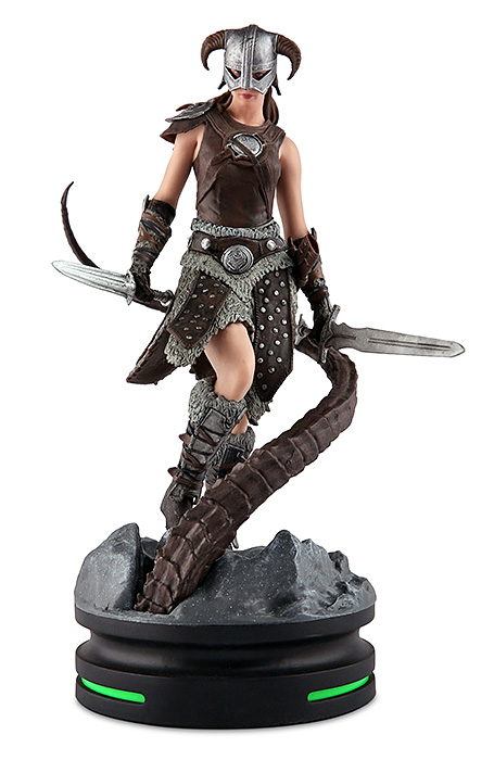 Female Dragonborn Statue Front