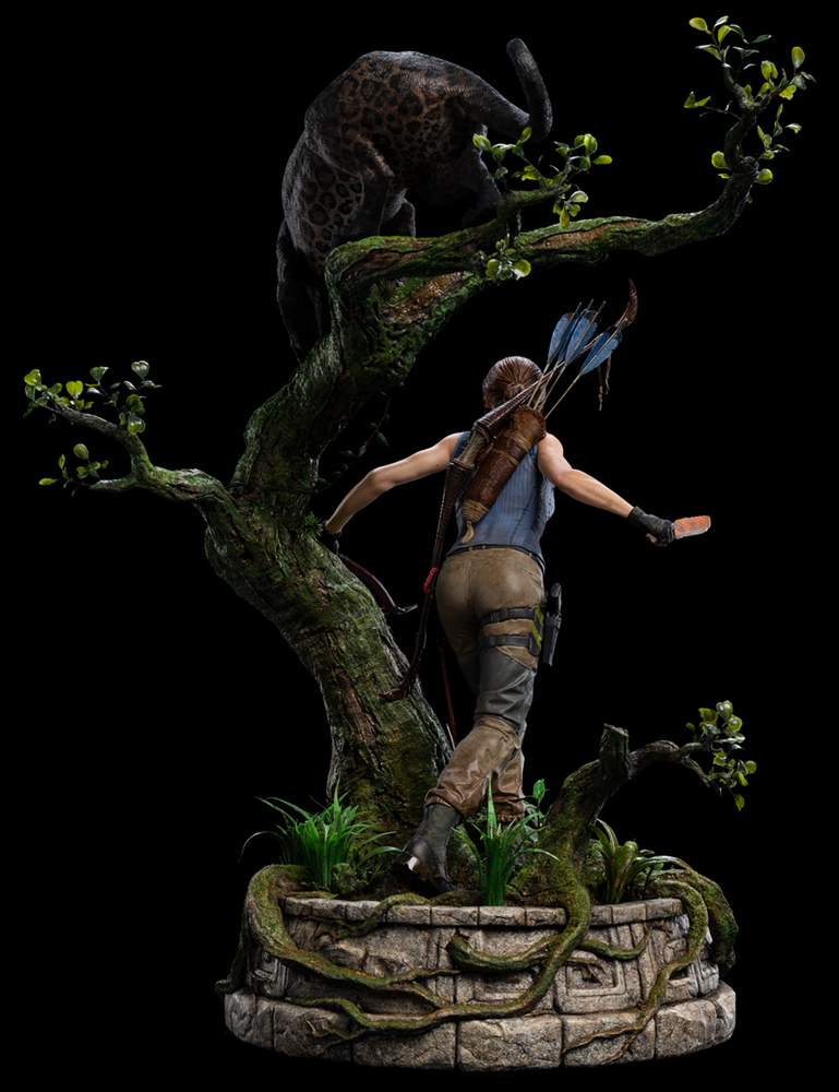 Weta Workshop Lara Croft Figure